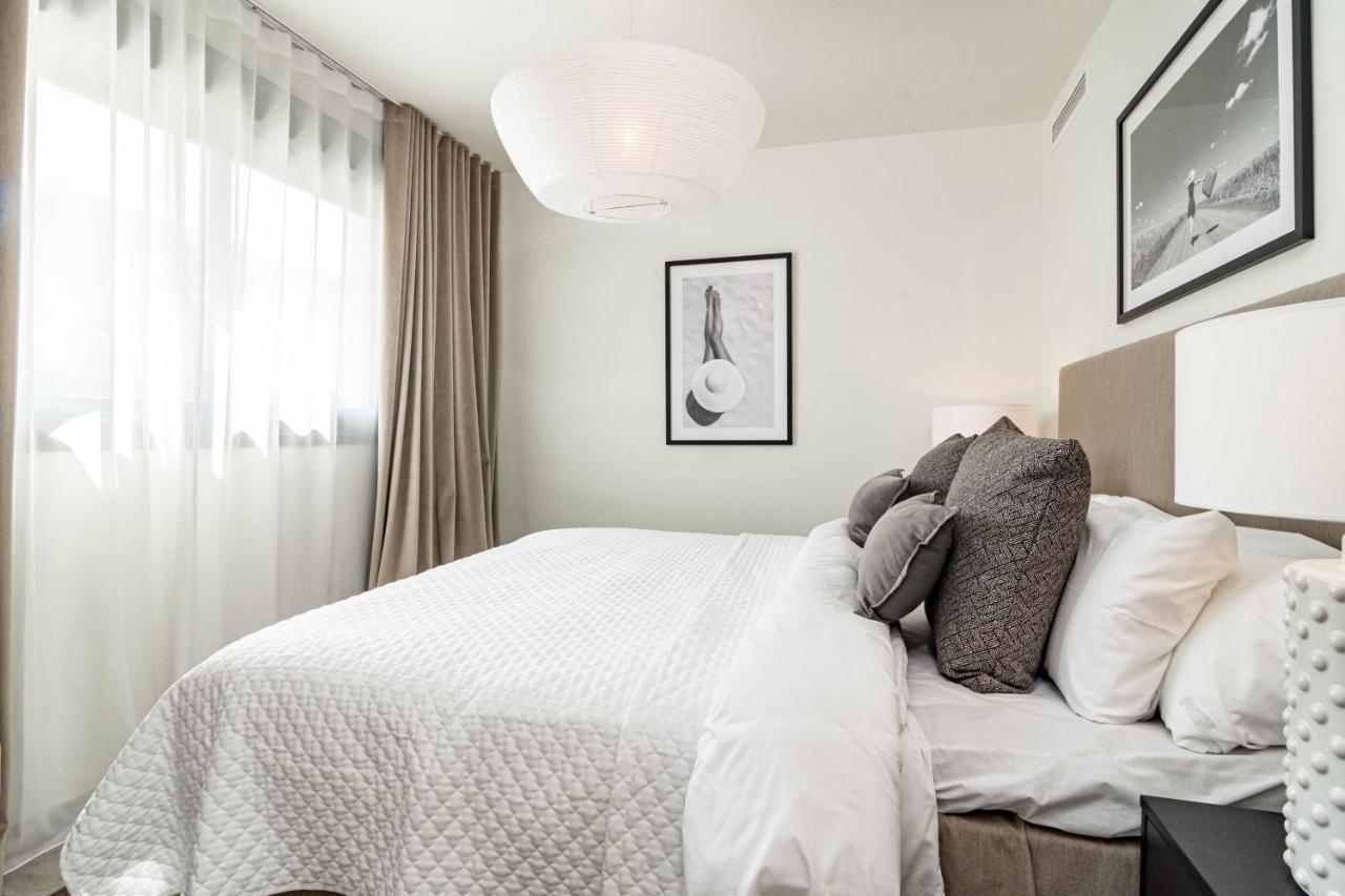 Inf32L- Modern City Apartment, Families Only Estepona Extérieur photo